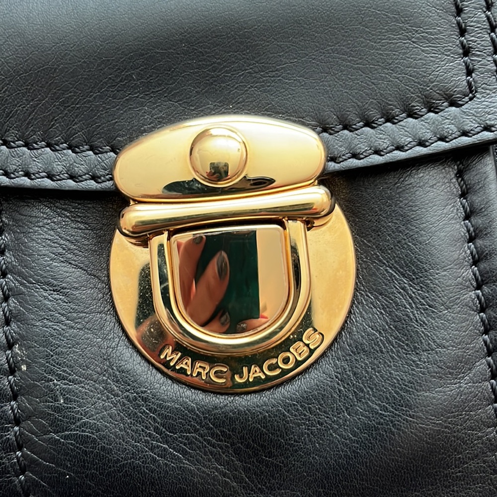 Marc Jacobs black handbag - Picture 13 of 16